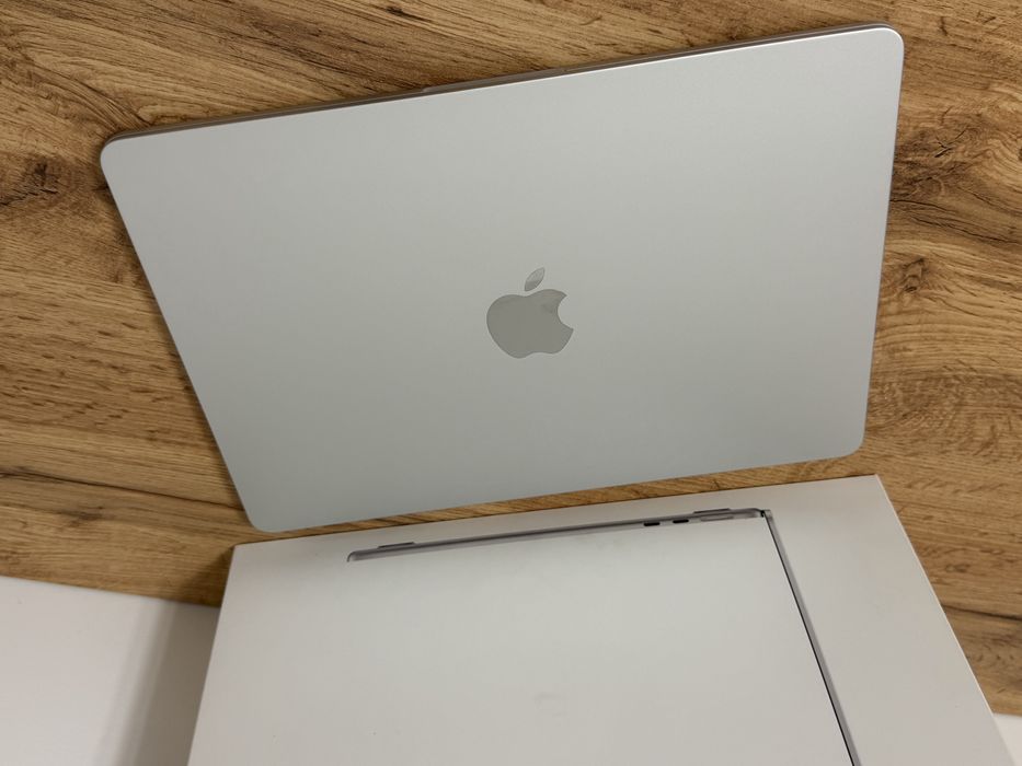 MacBook Air 13 Silver (2025) M4, 256GB, 16GB Ram