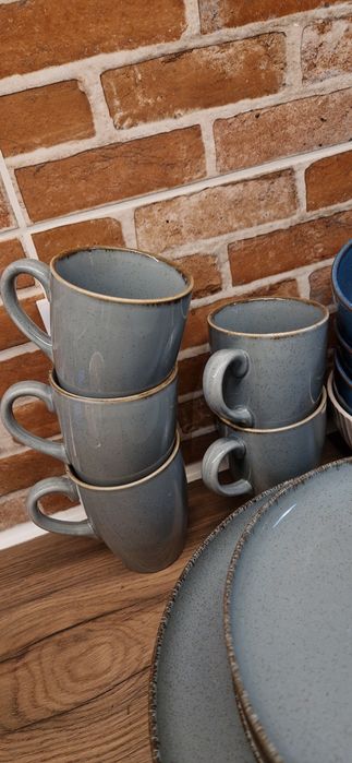 Serwis obiadowy, zestaw talerzy kubków porcelana niebieski Ambition