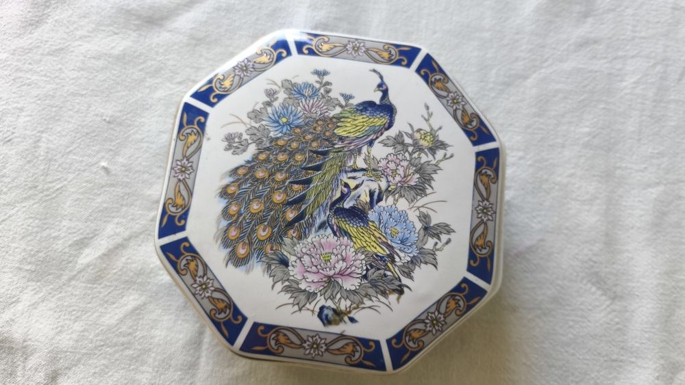 Caixa de jóias em porcelana fina