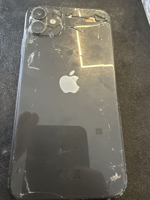 Vendo iPhone 11 usado