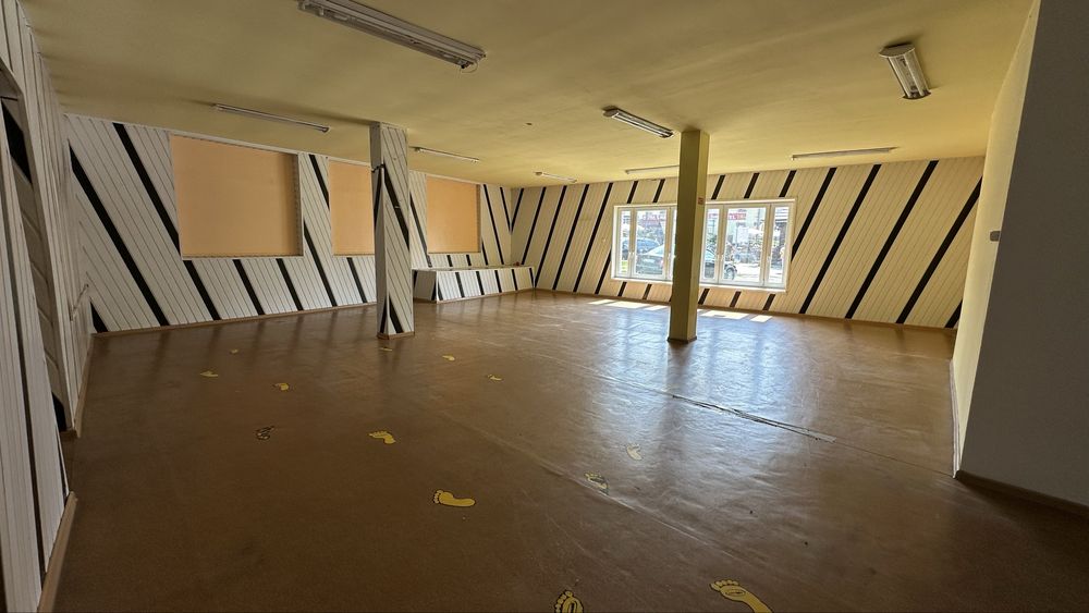Lokal użytkowy 150 m² do wynajęcia – ścisłe centrum Ustronia
