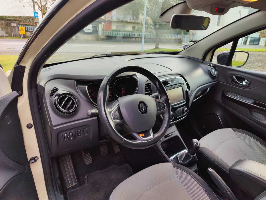 Renault Captur 0.9 TCe Exclusive