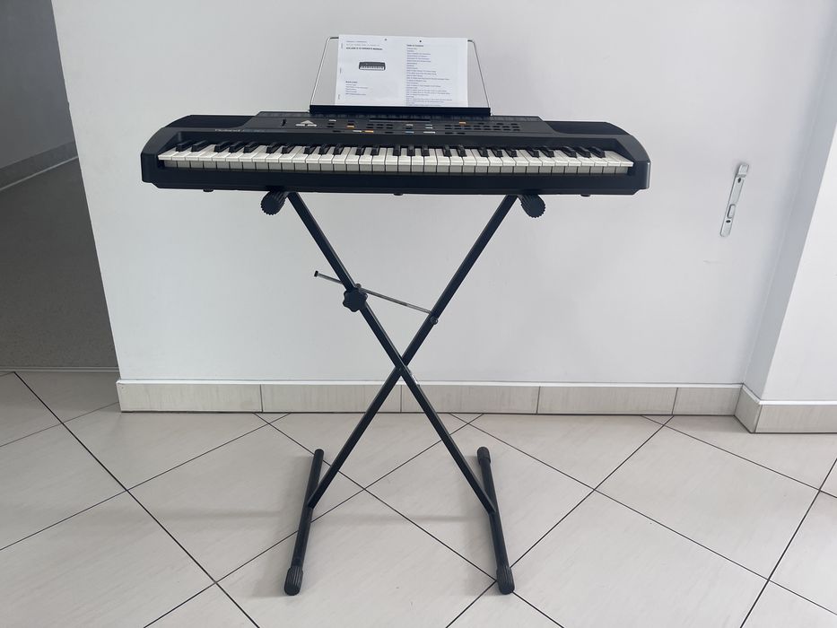Roland E-16 syntezator, keyboard