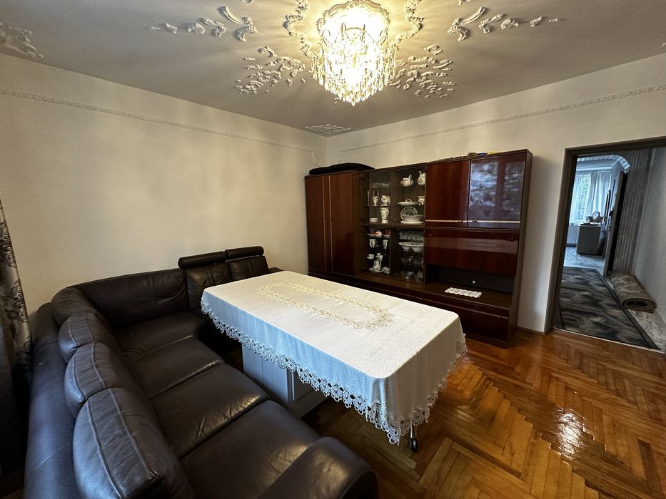 Продаж напівособняка в приватному секторі Івано-Франківська