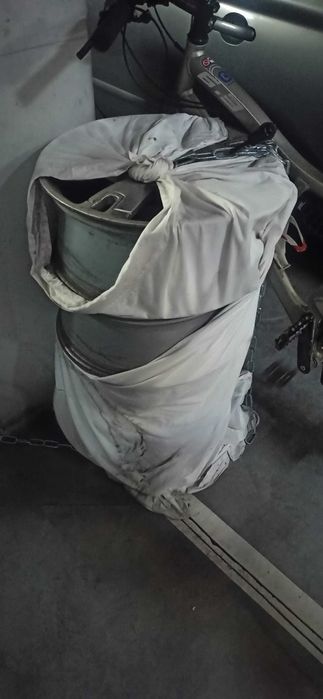 4 Jantes 17 ORIGINAIS SEAT com pneus praticamente novos. Furacão 5x112