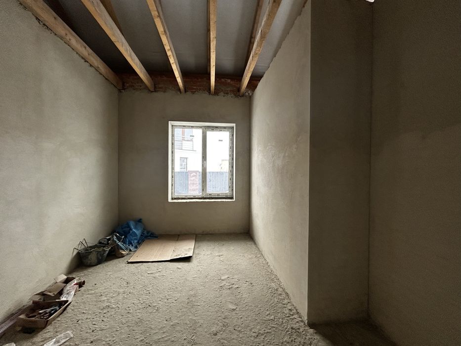 Одноповерховий ОСОБНЯК з гаражем