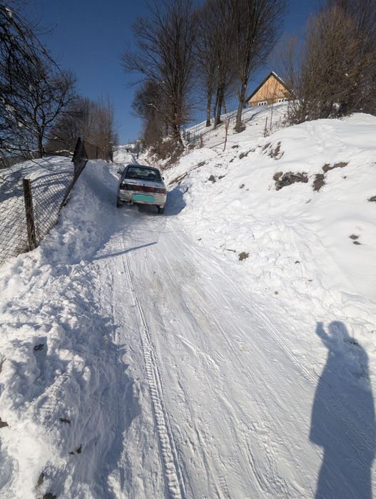 Продам. Ваз 2110     42000грн  можливий торг на місті  рахів .богдан