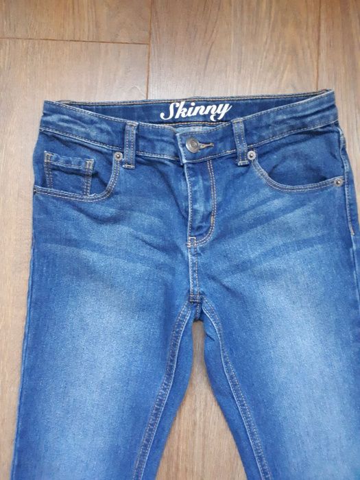 Продам джинсы skinny, фирмы crazy8 , размер 10 лет (можно раньше).