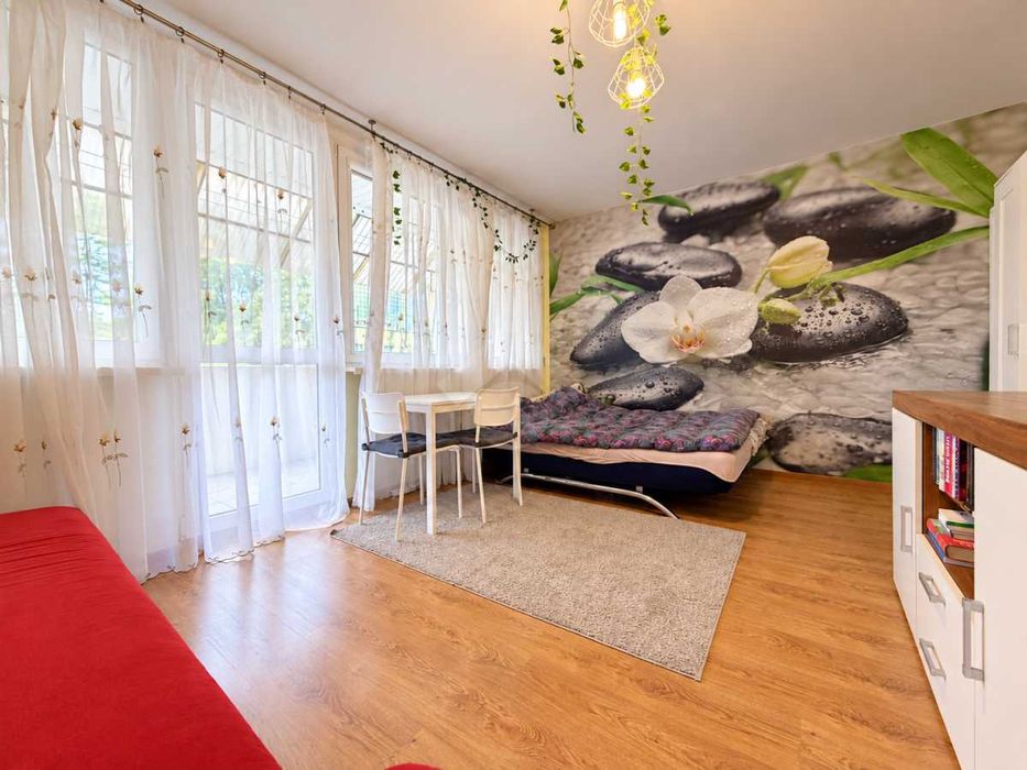 3 pokoje | osobna kuchnia | loggia