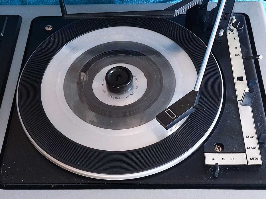 Aparelhagem alta fidelidade gira discos hi fi Crown 1970