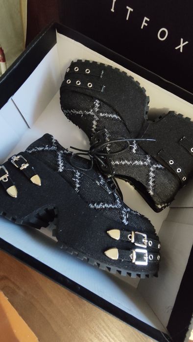 Ботинки, кеди на високій платформі 40р