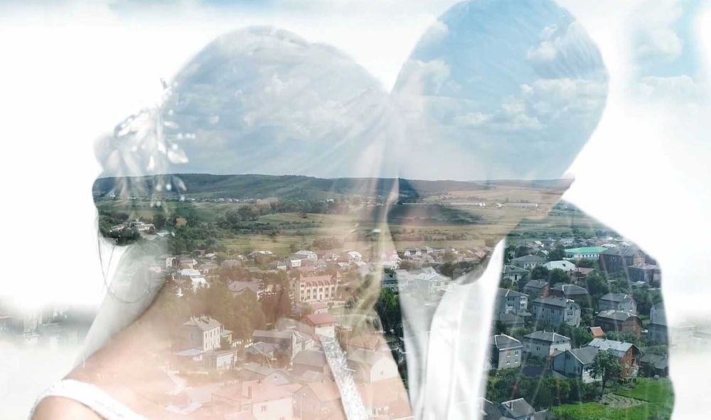 Відеооператор Відеограф Комерційна зйомка Евенти Весілля