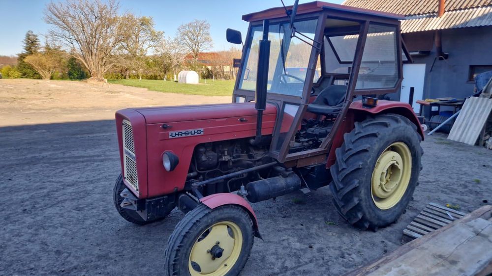 Ciągnik rolniczy Ursus C-355