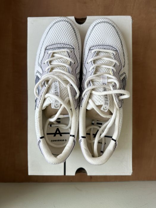 Нові оригінальні кросівки Converse Thunderbolt, 26,5см