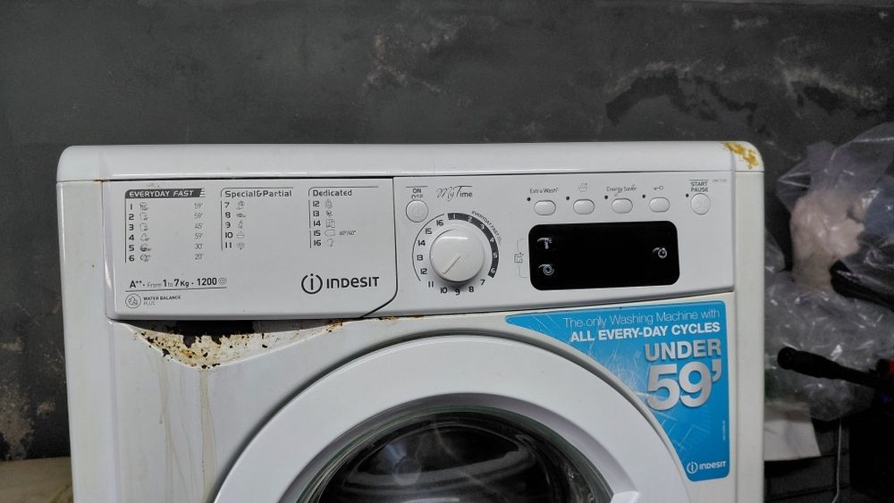 Máquina de lavar roupa Indesit, para pecas.