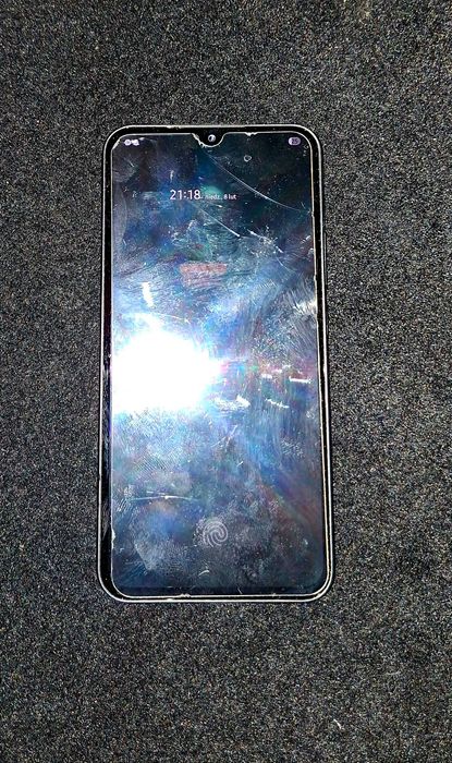 Na sprzedaz telefon marki samsung galaxy A34 5G/8 128GB