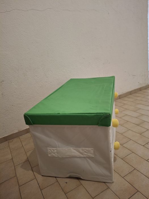 Caixa de brinquedos