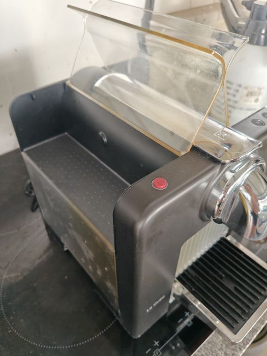 Nespresso Le Cube