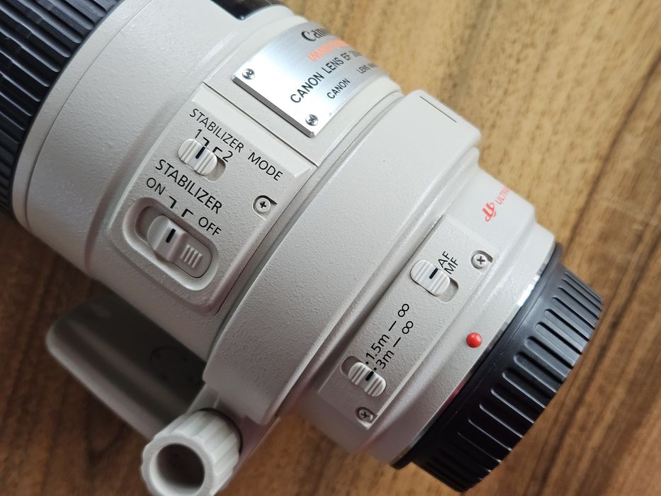 Легендарний Canon EF 300mm 4.0 L IS (ЯК НОВИЙ)