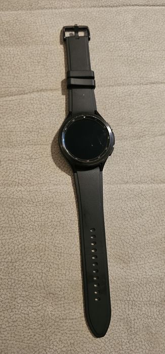 Samsung Galaxy S23 Ultra + Galaxy Watch 4 Classic