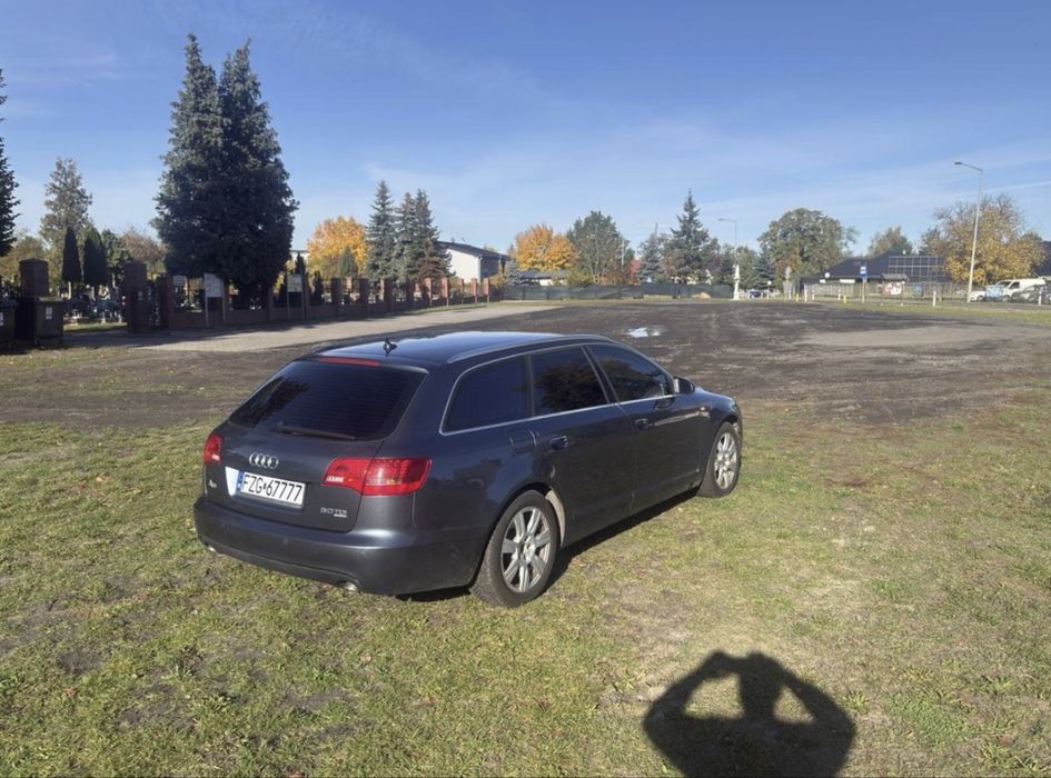 Audi A6 Avant