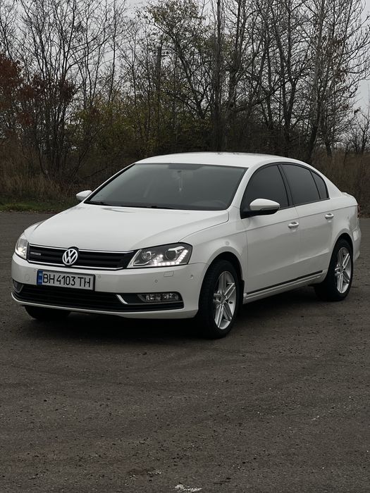 Volkswagen Passat 2012 VIN WVWZZZ3CZDP019743 фото оголошення 2 з 9