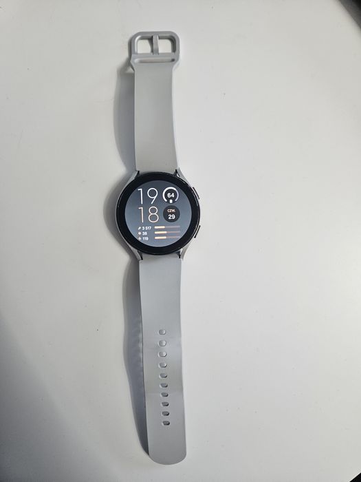 Samsung watch active 4