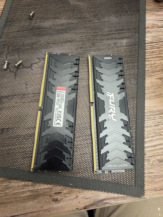 Memoria kingston 16gb