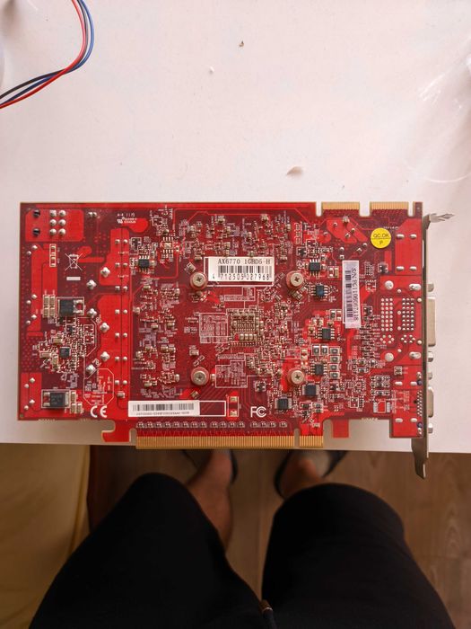 AMD Radeon HD 6770 Powercolor: 500 грн. - Комплектуючі та запчастини ...