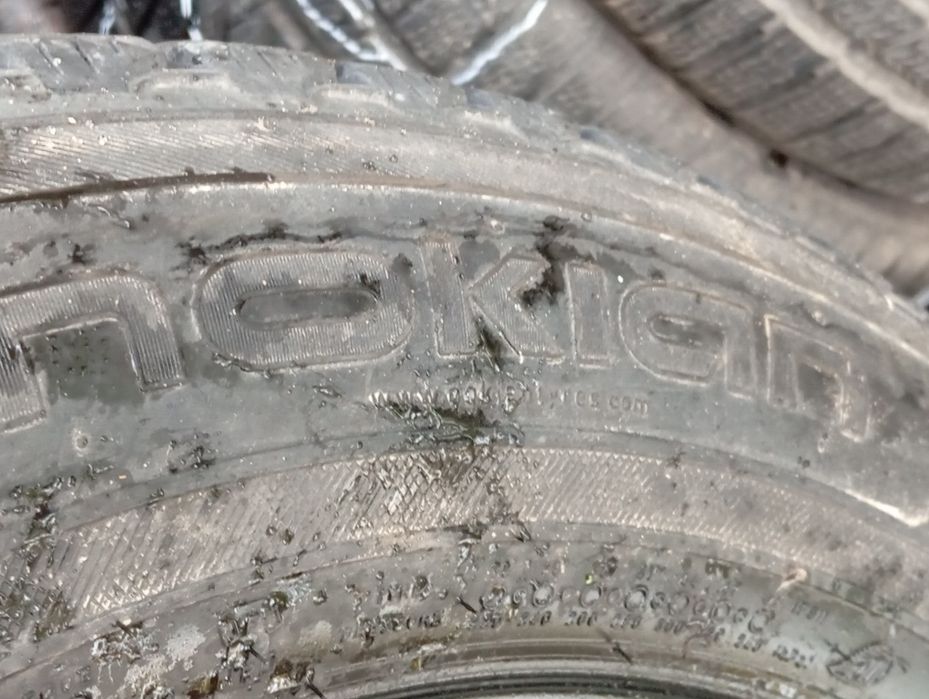 235 60 r18 107V Nokian WR SUV 3 komplet zima wymiana