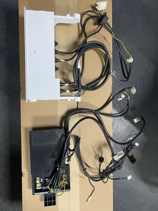 Viessmann Vitodens 050 BPJC płyta główna automat palnikowy moduł obsługowy