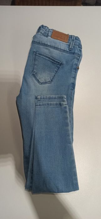 Jeansy Reserved 140