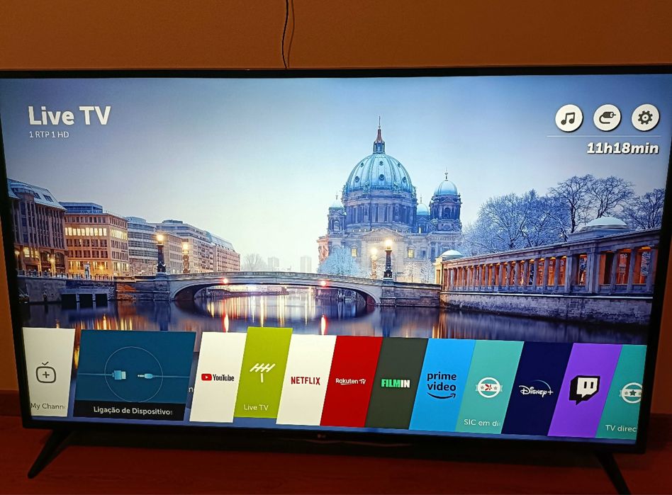 Smart TV 4K LG 65"