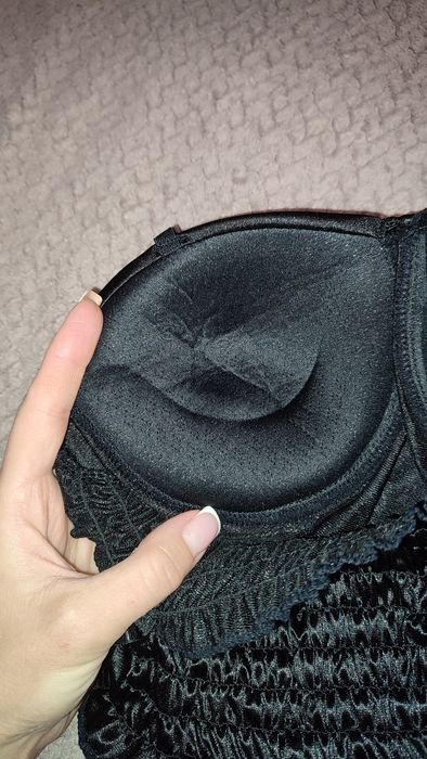 Жіночий укорочений топ