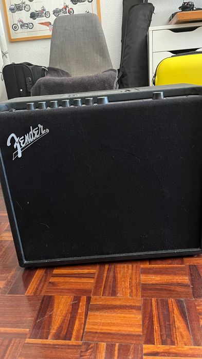 Amplificador Fender Mustang GT100