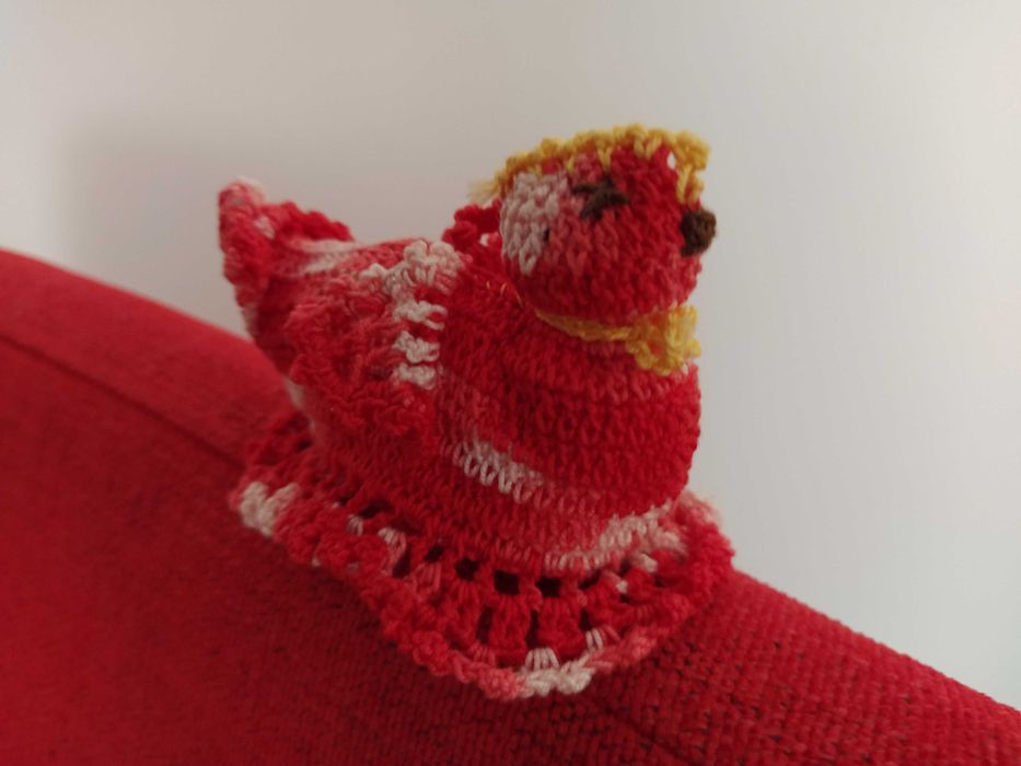 Galinha em renda de crochet