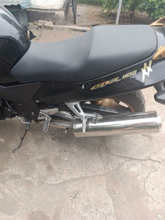 Продам HONDA CBP 1100
