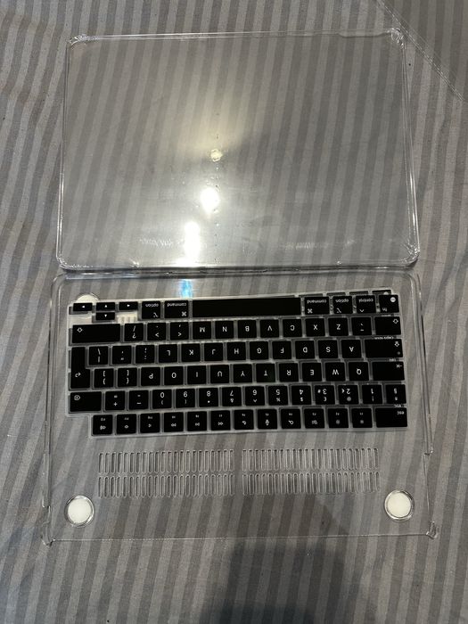 Чохол на MacBook Air