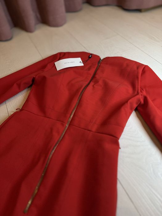 Новенька сукня Karen Millen