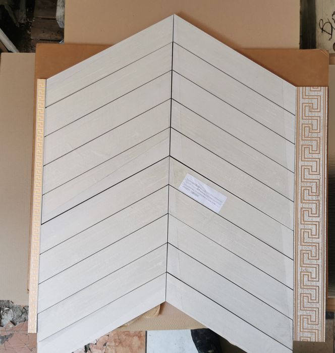 VERSACE Eterno Mosaico Chevron Ice