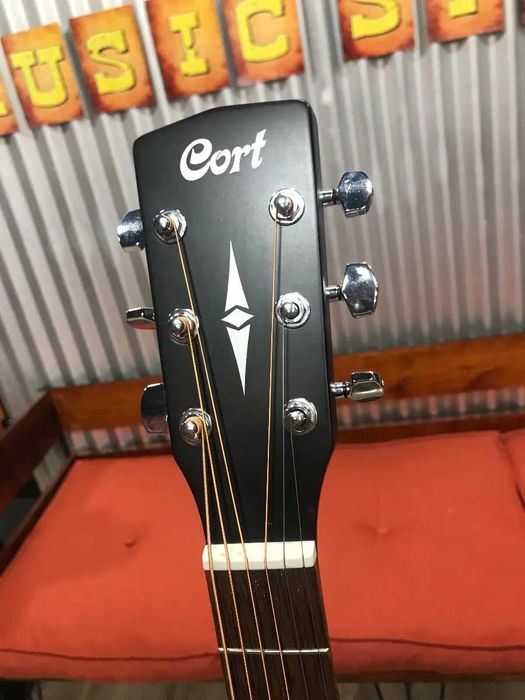 Acústica Eletrificada Cort AF 510E BKS novas p/ estrear envio.