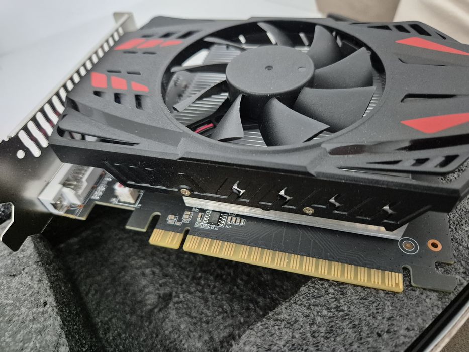 Placa de Vídeo NVIDIA GeForce GT 730 com 4GB de memória