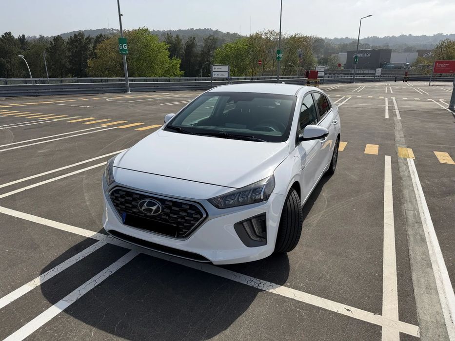Hyundai Ioniq 1.6 GDI PHEV Tech