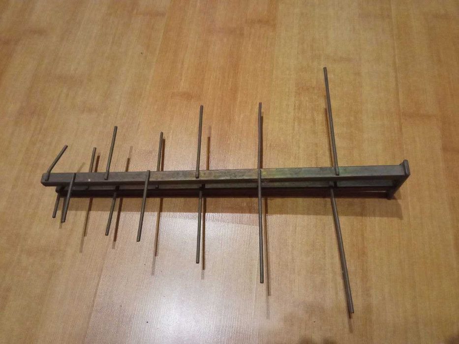 Продам антену для телефизора в хорошем состоянии