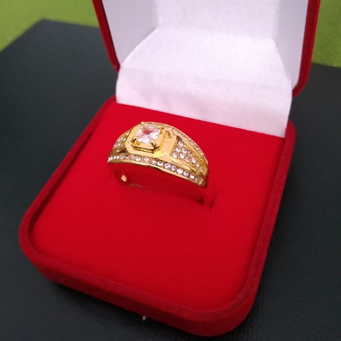 Sygnet męski z cyrkoniami