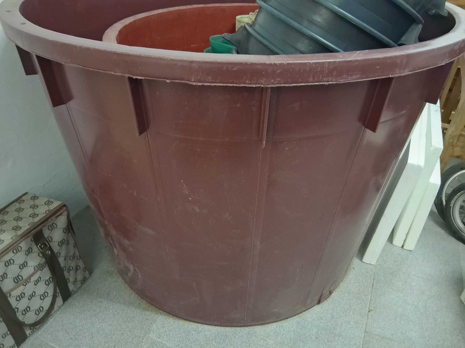Dorna / Balsa plastico 1000L