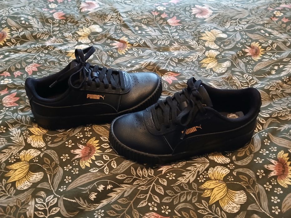 Tenis numero  36