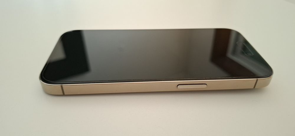 Iphone 14 Pro dourado 256 GB
