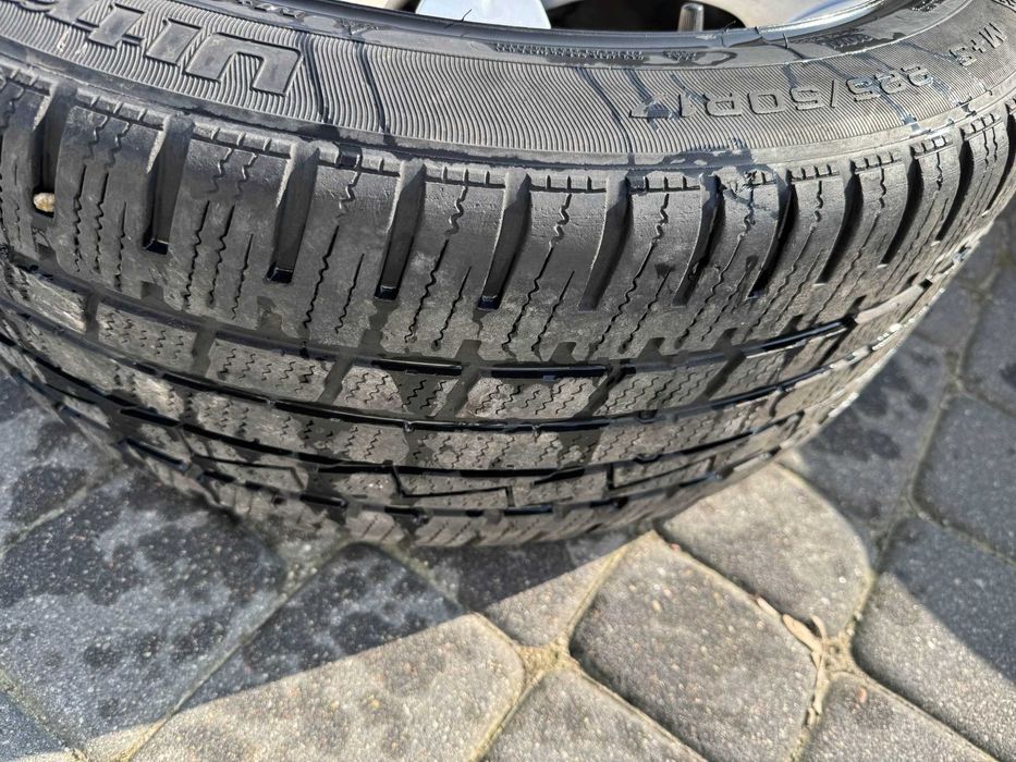 Sprzedam felgi BMW F30 f31 E90 E91 E46 r17