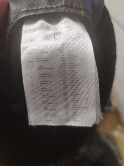spodnie dresowe szare w palmy